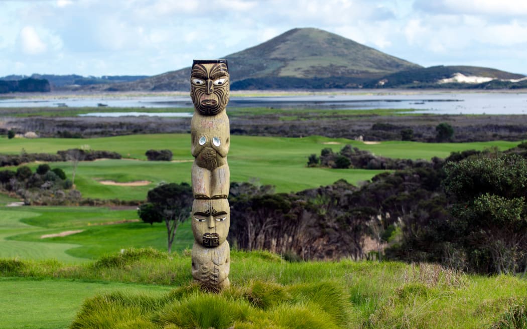 Rangiputa mountain in Karikari Peninsula.