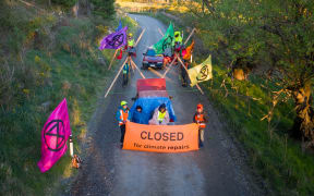 Extinction Rebellion protest at Bathurst's coal mine in Canterbury, 28 September.