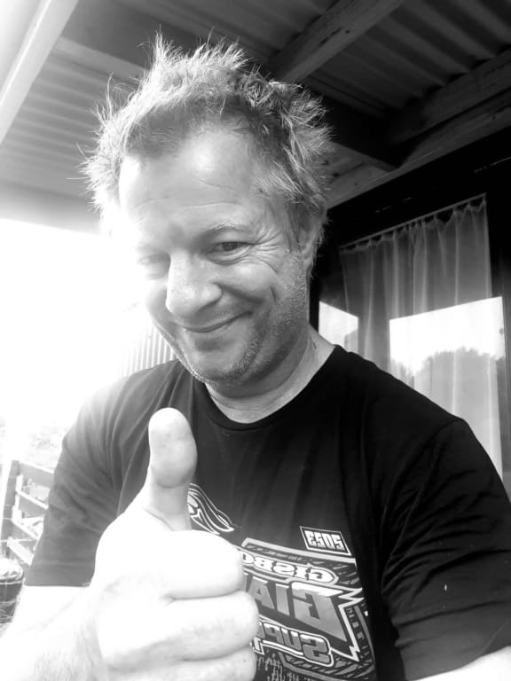 The Whanganui motor sport community is paying tribute to Eugene Robbemond who, according to media reports, has been killed during a robbery in South Africa.
