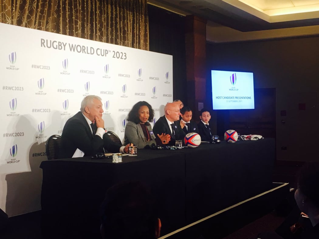 Nadene Lomu with sons Brayley and Dhyreille (right) at France's World Cup presentation