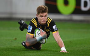 Hurricanes' Jordie Barrett scores a try.