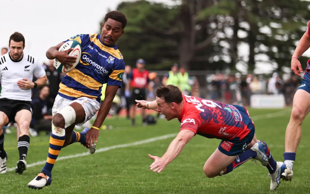Kele Lasaqa scores for BOP against Tasman.