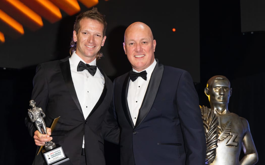 Sportsman of the Year, Cyclist Aaron Gate and NZ Prime Minister Christopher Luxon.