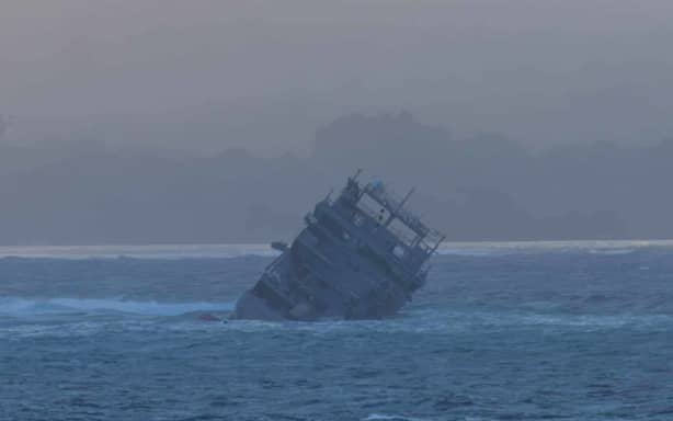 The HMNZS Manawanui, aground in Samoa.