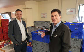 Green Party co-leader James Shaw and Wellington City Missioner Murray Edridge.