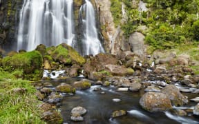 Marokopa Falls