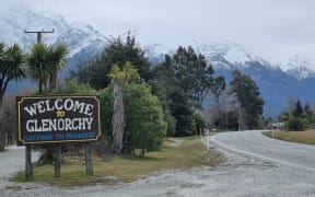 Welcome to Glenorchy sign.