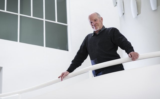 Michael Houstoun
