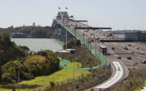 Auckland Harbour Bridge bike lane