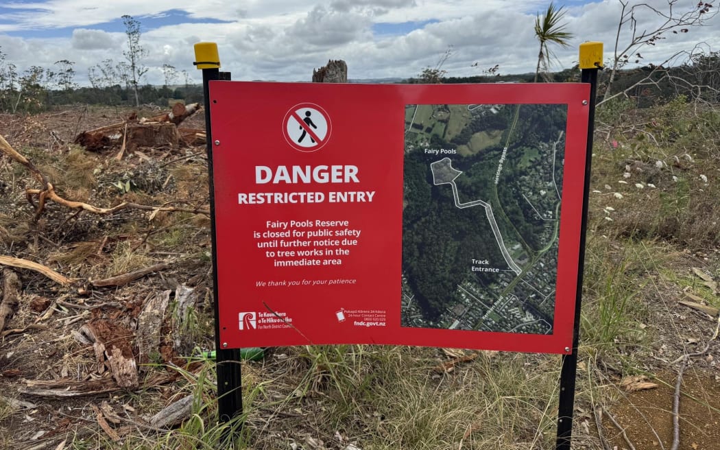 Updated council signs at Fairy Pool Lane in Kerikeri now state the closure of the popular swimming spot is “until further notice”.