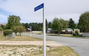 Freyburg Avenue, Kurow