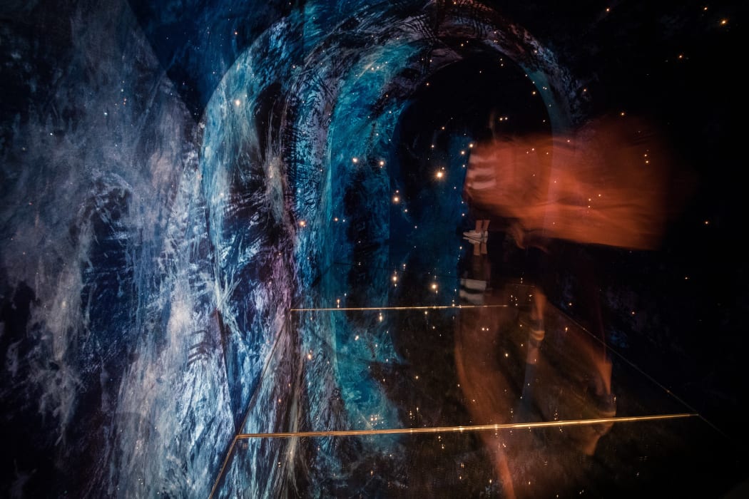 Tunnel (2018) Hannah Beehre