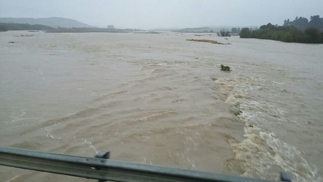 Flooding in the Southland region has sparked a state of emergency.