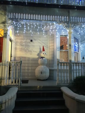 A Franklin Rd Christmas display of yesteryear