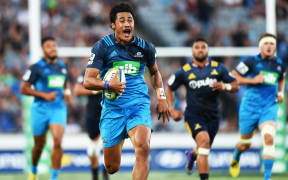 Melani Nanai scores a try during The Blues v Highlanders Super Rugby match.