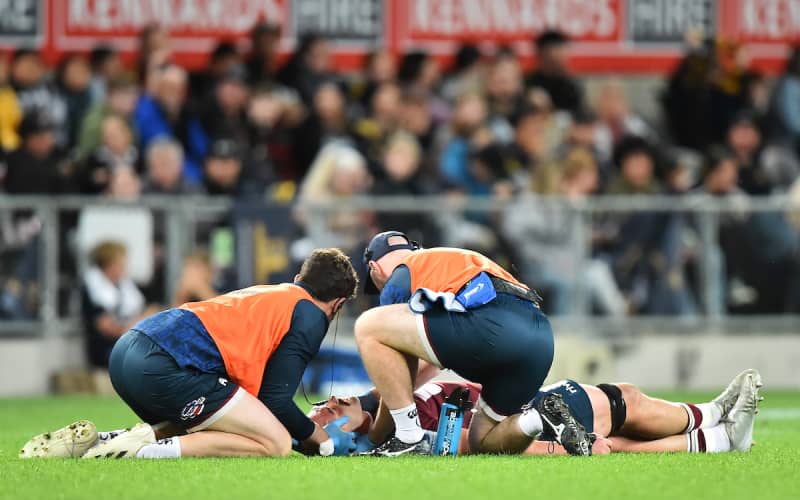 Super Rugby: Failure to deal with head shots overshadows incredible ...