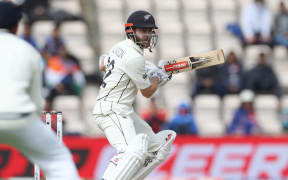Kane Williamson bats.