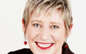 Lianne Dalziel.