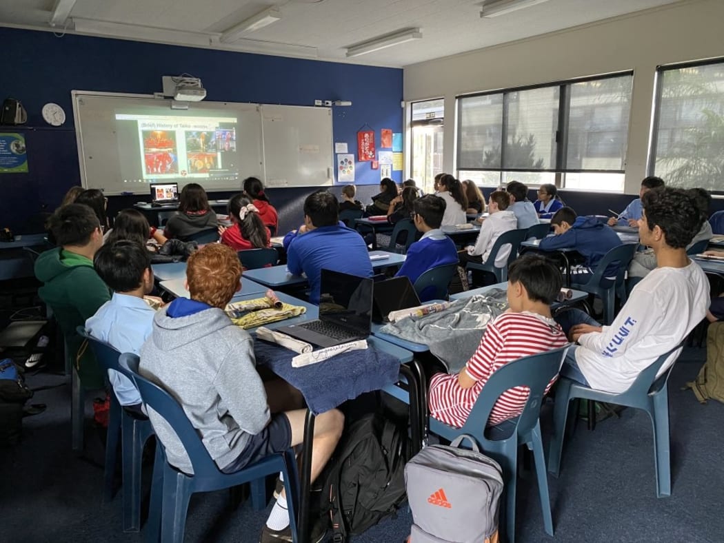 Macleans College in Auckland held taiko drumming workshops in their Japanese language classes.