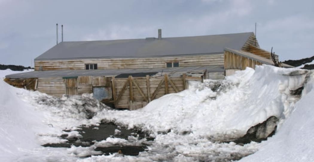Before the restoration project began, Captain Scott's hut at Cape Evans was exposed to snow drift, which pushed ice underneath the building.