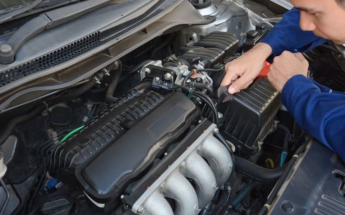 Car engine, vehicle maintenance, vehicle parts