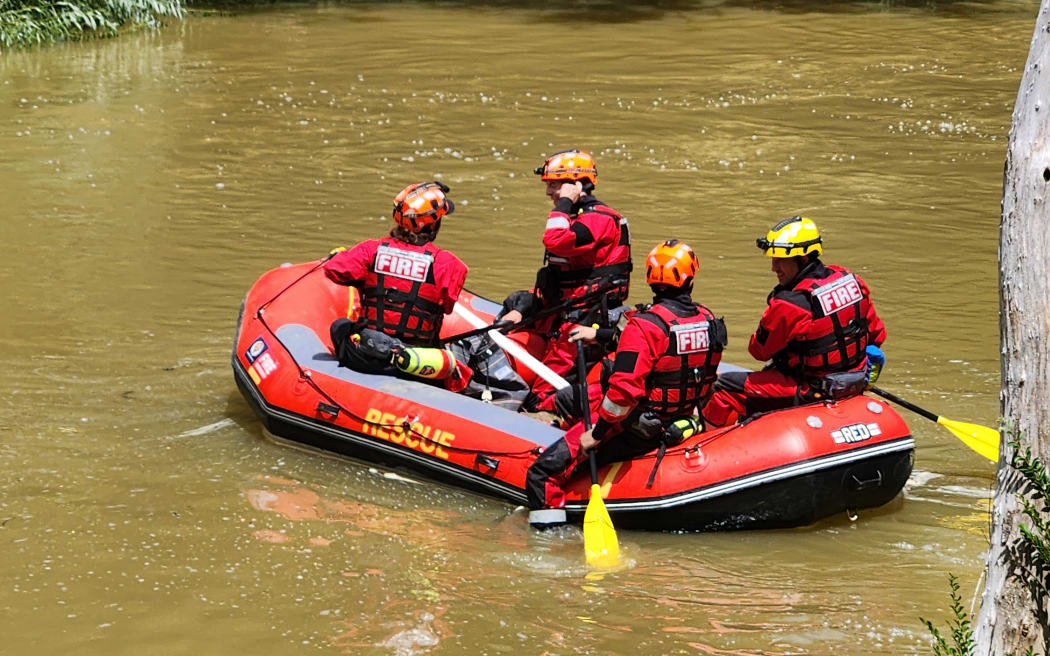 Police have spent the day looking for a 47-year-old Kiribati man who was last seen on Wednesday when he and his vehicle were washed away near Falls Road in Warkworth.