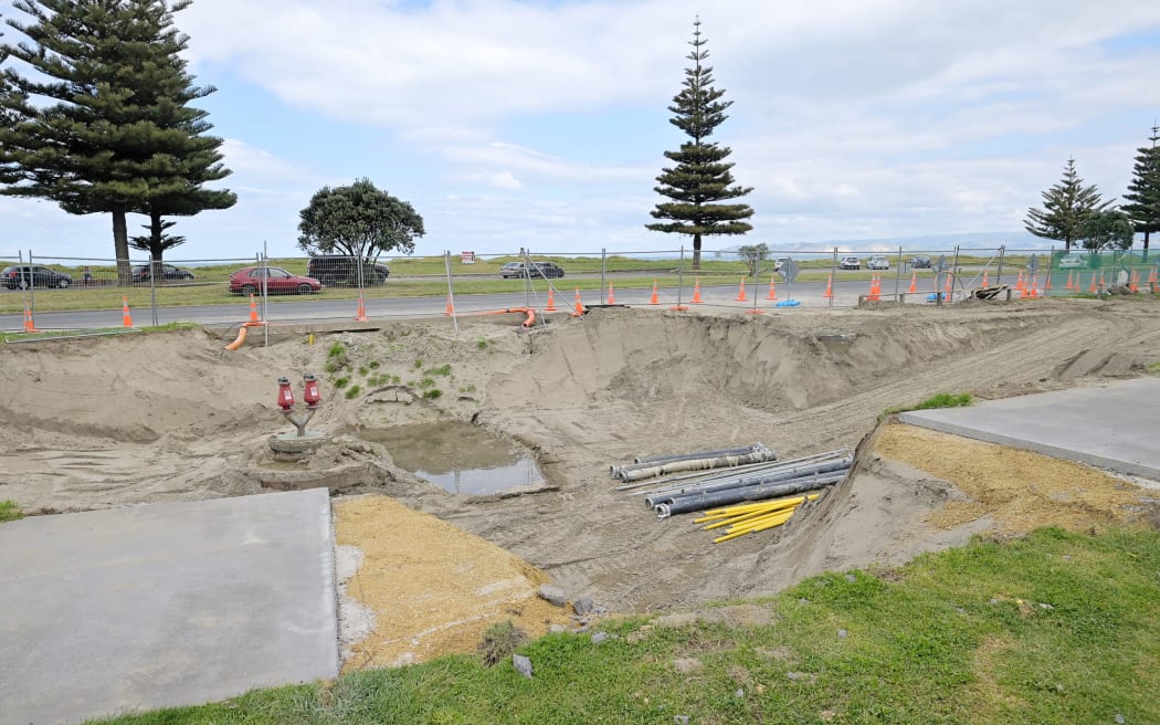 Emergency works will begin on 2 October, 2023, to repair a section of broken outfall pipe at Gisborne's Waikanae Beach.