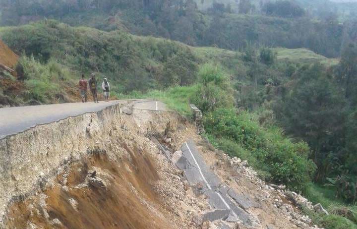 Portion of the new Mendi - Kandep road has been destroyed following the 7.5 earthquake.