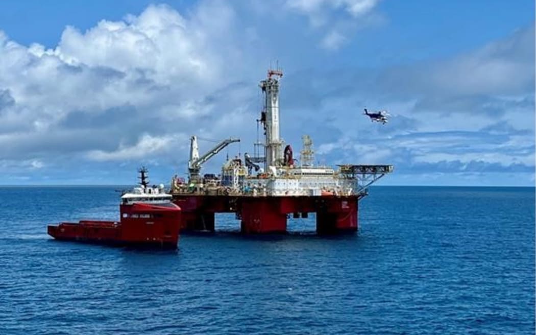 The Q7000 Heavy Well Intervention vessel will plug and formally abandon wells across Tui Oil Field as part of the decommissioning project.