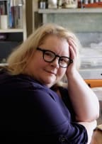 Image of performer and author Magda Szubanski