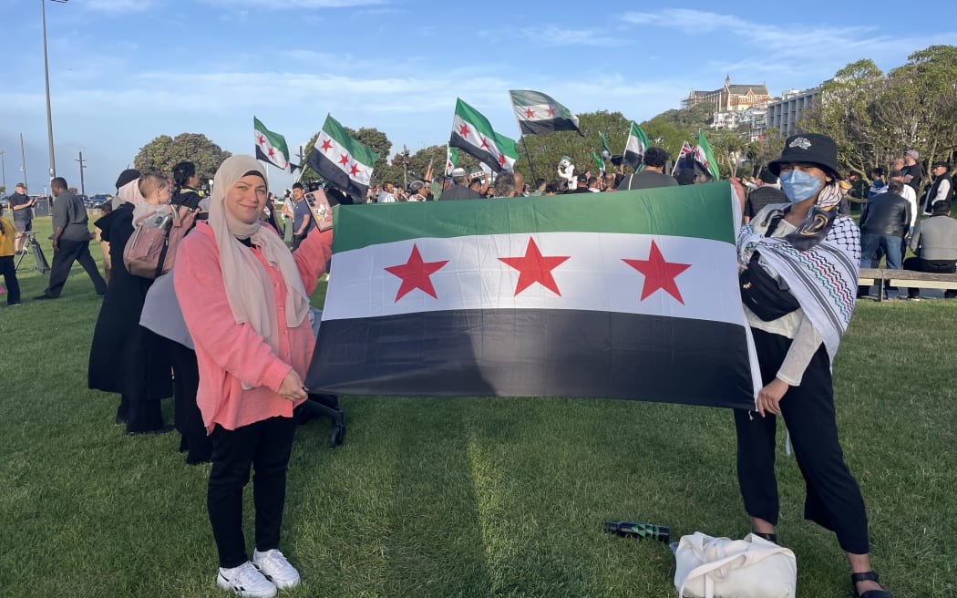 Shaymaa Arif (left) and Tahira.