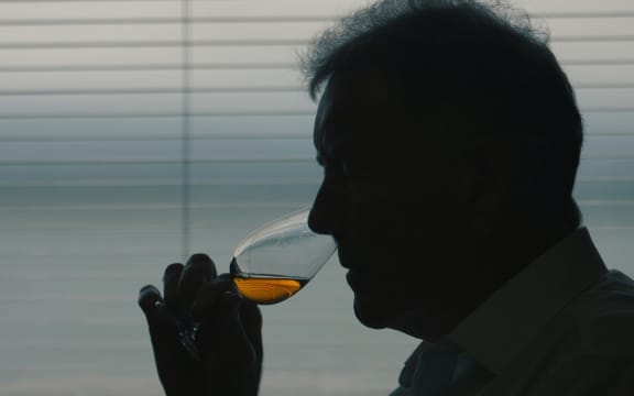 In Scotch: A Golden Dream you will discover that the word “nose” is a verb.