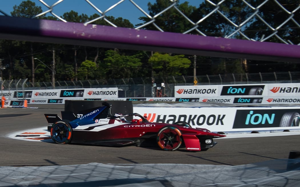 Sao Paulo (SP) – December 6, 2025: Nick Cassidy, from New Zealand, Citroen Racing, during the Formula E Grand Prix of Sao Paulo, at the Anhembi Circuit. Photo: Anderson Romao/AGIF. (Photo by Anderson Romão / AGIF via AFP)
