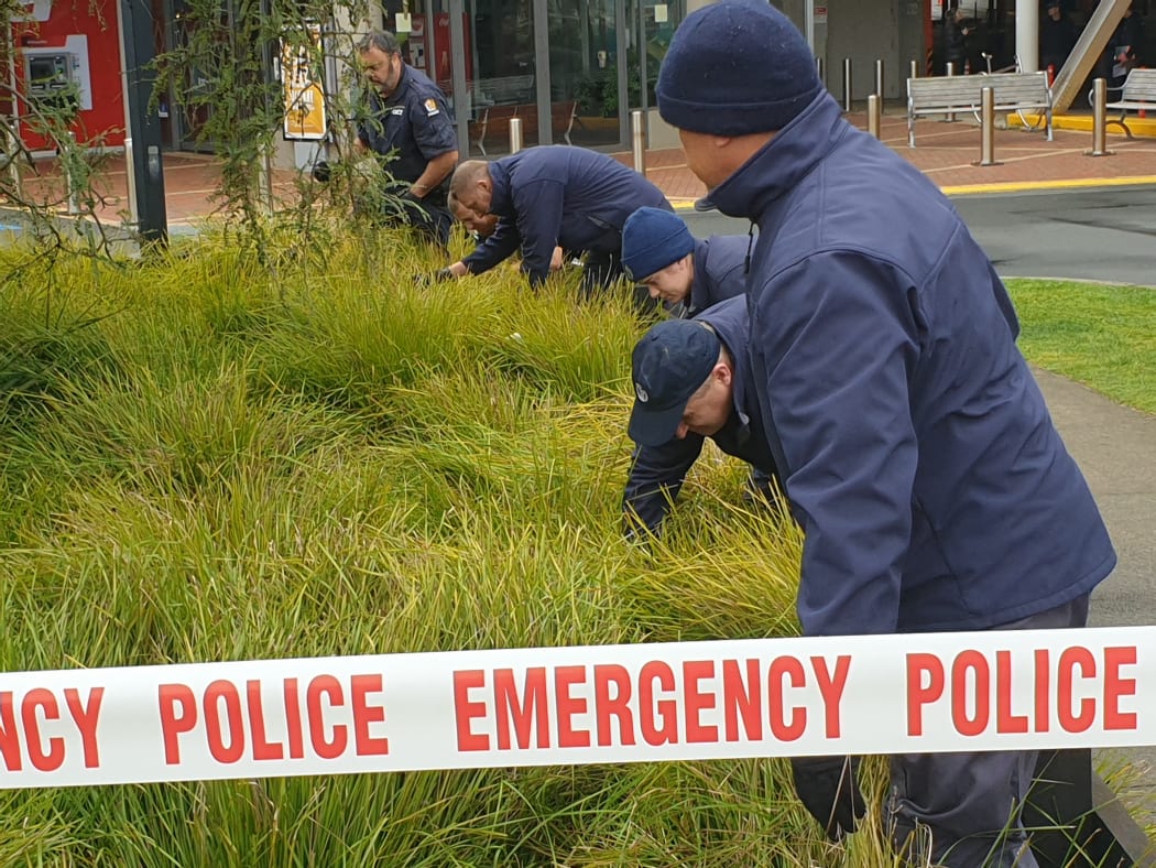Police teams search through an area near the Chartwell Mall in Hamilton after reports of possible homemade explosives on 6 August, 2020.