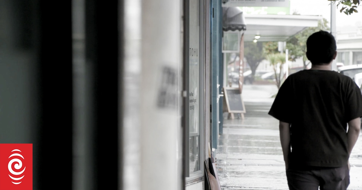 Mental health, wellbeing on the decline in New Zealand - Stats NZ | RNZ