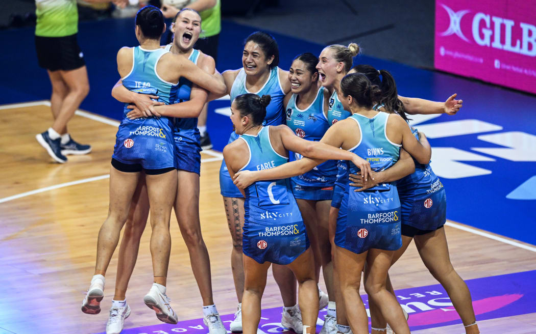 Mystics players celebrate winning the ANZ Premiership Netball Grand Final 2023. Stars v Mystics, Globox Arena, Hamilton, New Zealand. Sunday 4 June 2023. © Mandatory credit: Andrew Cornaga / www.photosport.nz