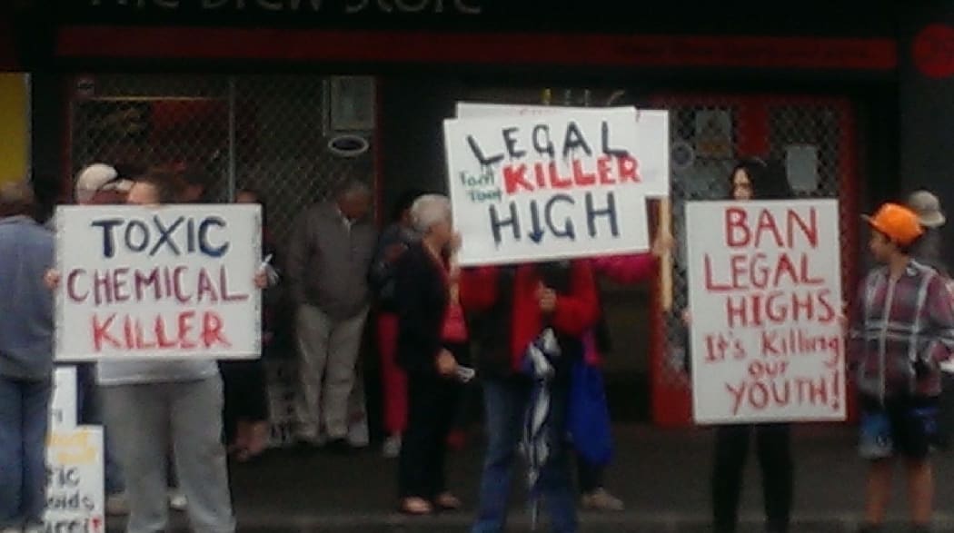 Legal high protestors outside the Brew Store in Whangarei.