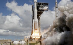 CAPE CANAVERAL, FLORIDA - JUNE 05: Boeing’s Starliner spacecraft atop a United Launch Alliance Atlas V rocket lifts off from Space Launch Complex 41 during NASA’s Boeing Crew Flight Test on June 05, 2024, in Cape Canaveral, Florida. The mission is sending two astronauts to the International Space Station.   Joe Raedle/Getty Images/AFP (Photo by JOE RAEDLE / GETTY IMAGES NORTH AMERICA / Getty Images via AFP)