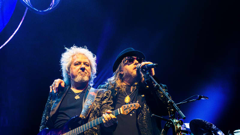 Toto plays at Spark Arena in Auckland. April, 2025.