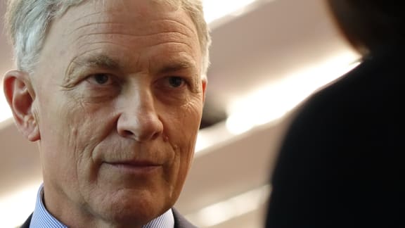 Phil Goff was among those to attend a meeting at the University of Auckland on 1 April 2016 after a series of violent attacks on international students.