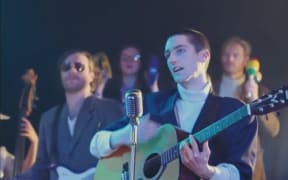 Ben Woods - Lozenge