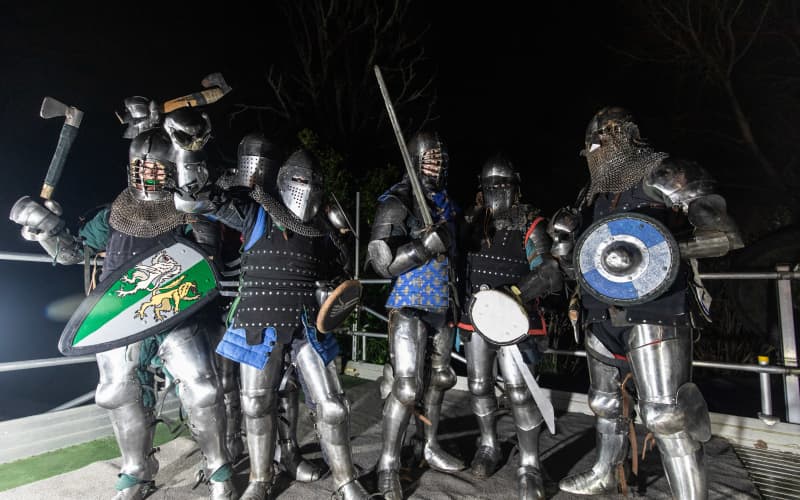 Kiwi knights do medieval battle in niche sport of buhurt | RNZ