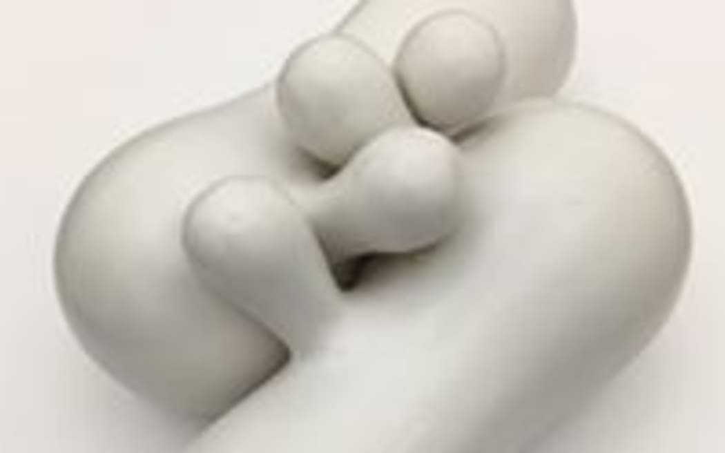 Portage Ceramic Awards 2016 Premier winner Clinch VI by Caroline Early