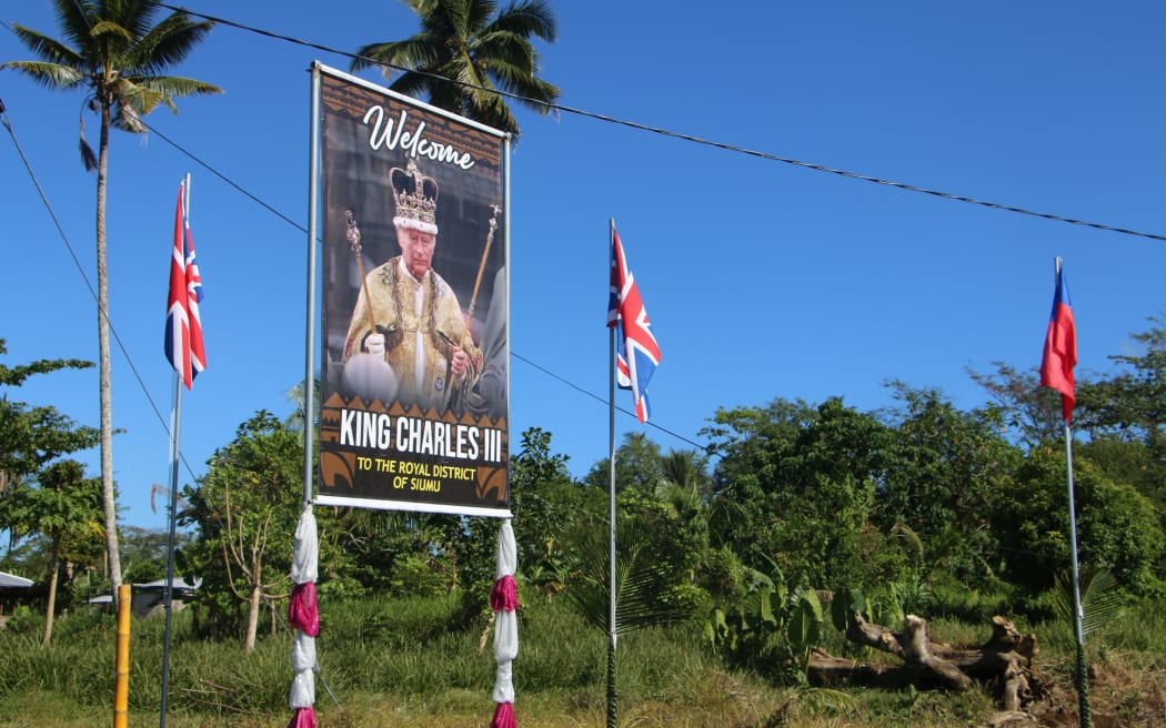 A sign welcoming King Charles, who is in Samoa for the Commonwealth Heads of Government Meeting (CHOGM), October, 2024.