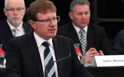 John Wilson (centre).