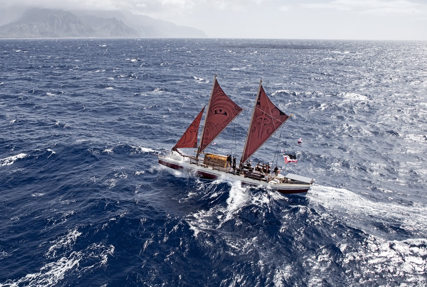 Vaka Moana on Hawaii, Auckland and Tahiti voyage, 2011.