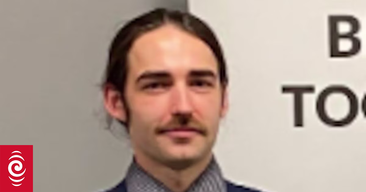Hamilton man gets law degree while on bail for 'sophisticated' offending - Vimarsana News
