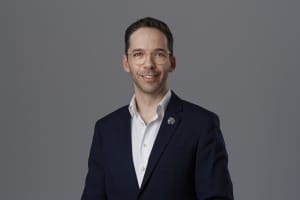 Dermatology Society's spokesperson AJ Seine is based in Tauranga at Skin Centre.