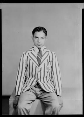 "Vanmali Kasanji wearing Wellington Indian Sports Club blazer, 1939, Wellington". Cuba Photographic Studio. Purchased 1998 with New Zealand Lottery Grants Board funds. Te Papa (B.047041)