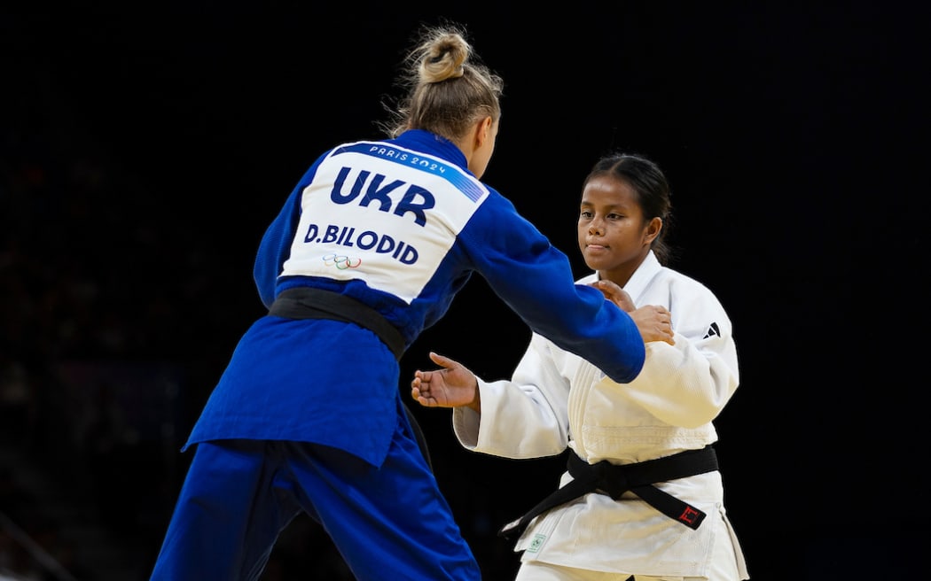 Kiribati’s Nera Tiebwa(White) against Ukraines Daria Bilodid(Blue) during the Olympic Games Paris 2024, Women’s 57kg Judo Competition on 29th July, 2024 at the Champ De Mars Arena in Paris, France. (Image by Kirk Corrie/ONOC Communications)